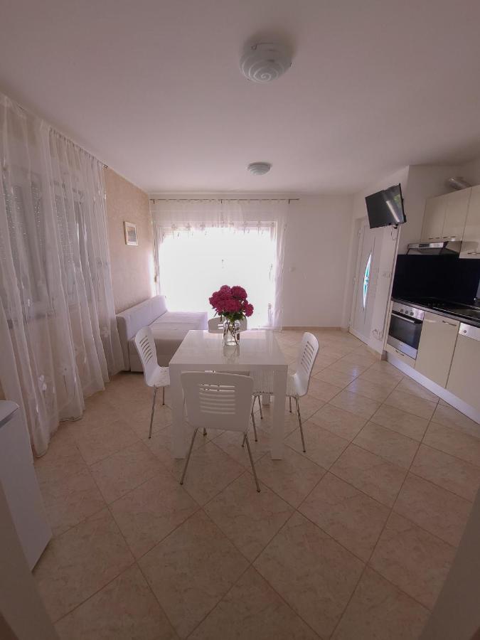 Ražanj Villa Tea מראה חיצוני תמונה